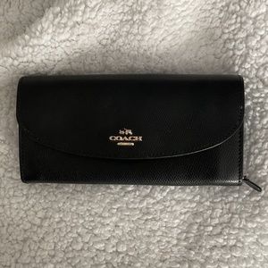 COACH Zipper Wallet